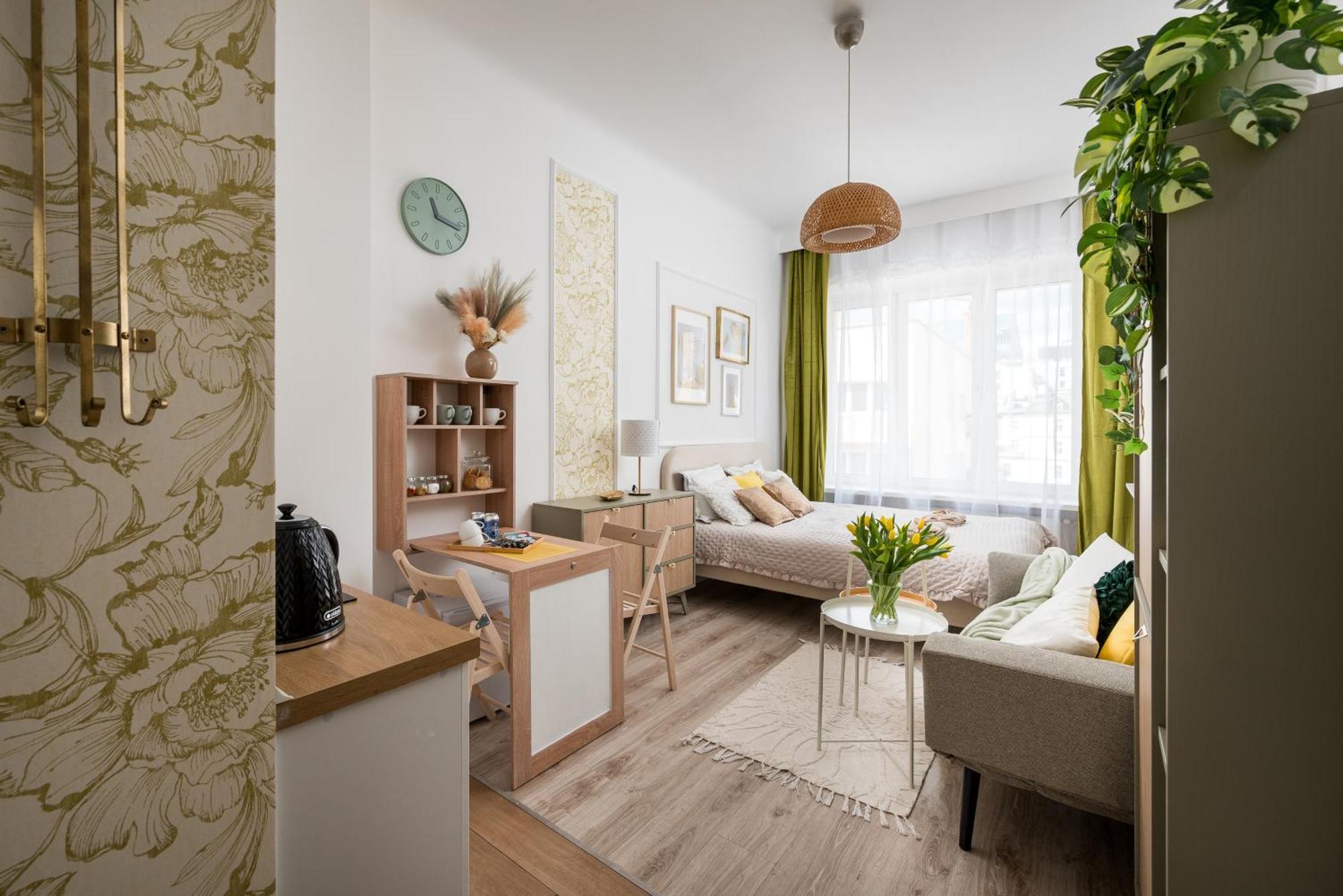 Green Oasis Charming Loft In A Historic Warsaw Tenement House 900 M From Central Station Exterior photo